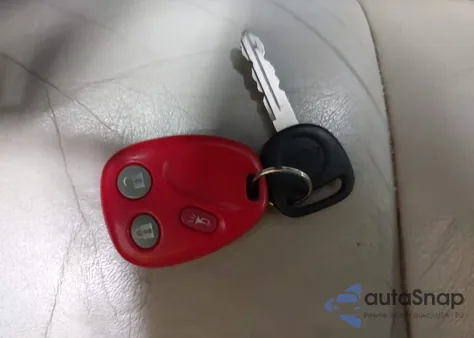 2004 Chevrolet Tahoe Lt from USA, damaged, VIN 1GNEK13Z14J308625